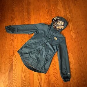 The North Face Kids Raincoat in Teal with Patterned Lining
